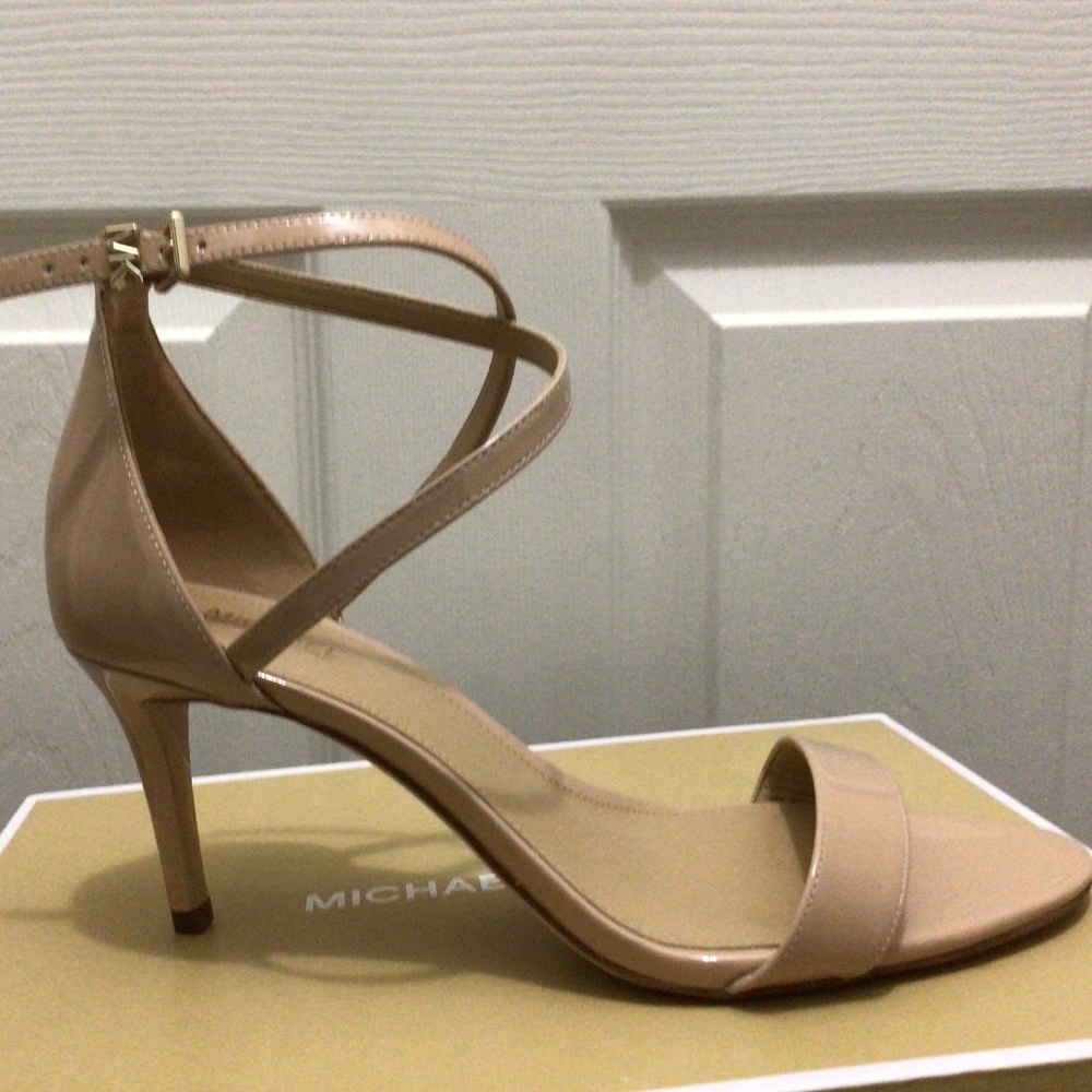 MICHAEL MICHAEL KORS Ava Strappy Sandal